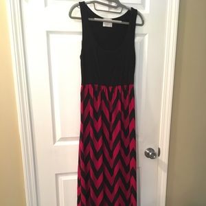 Red and black chevron maxi